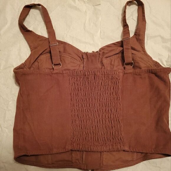 NWOT Guess brown corduroy bustier crop top with front zipper. Stretch. L. Flaw! - Picture 3 of 9